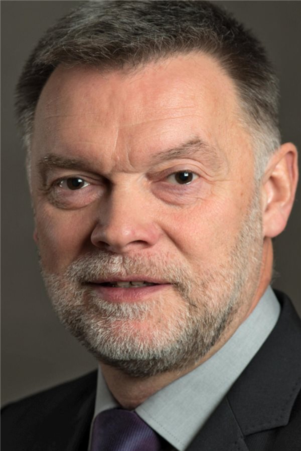 ONKOdigital X: Wo steht die Digitalisierung in der Onkologie im Jahr 2026 wirklich? Porträt von Johannes Bruns