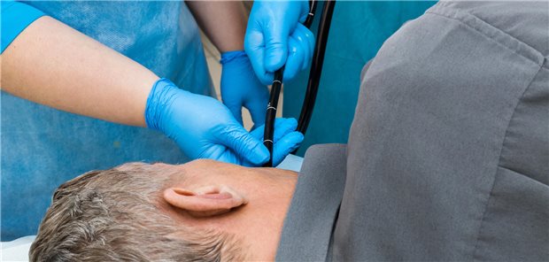Agonisten von GLP-1 und GIP können Gastroskopie verhindern Mann bekommt eine Ösophagogastroduodenoskopie