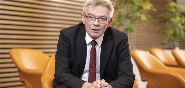 G-BA-Chef Hecken nimmt Abschied: „Es muss jetzt irgendwie auch ohne mich gerichtet werden“ Porträt von G-BA-Chef Professor Josef Hecken.