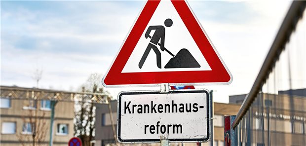 Krankenhausreform: Länder wollen klare Regeln für sektorenübergreifende Versorger Das Krankenhausreformanpassungs-Gesetz ist nicht zustimmungspflichtig im Bundesrat. Ungeachtet dessen haben die Fachausschüsse viele Änderungsforderungen formuliert.