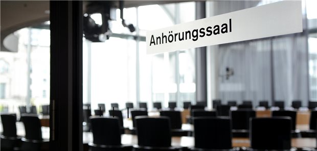 Medizinalcannabis: Ärzteverbände halten Präsenzpflicht von Patienten für richtig Der Gesundheitsausschuss des Bundestags hört am Mittwoch Sachverständige zur geplanten Reform des Medizinal-Cannabisgesetzes an.