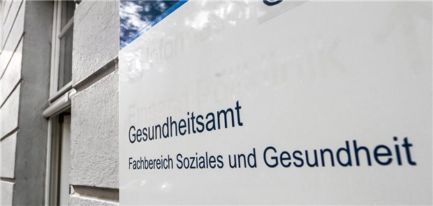 Die Beschäftigung im Öffentlichen Gesundheitsdienst wird insbesondere von Frauen geschätzt. Jede fünfte Stelle im ÖGD entfällt auf eine Ärztin oder einen Arzt.