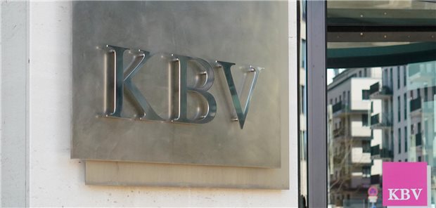 Die KBV begrüßt die Entbudgetierung der Hausärzte. Mahnt aber noch Verbesserungen bei den MGV-Regelungen an.