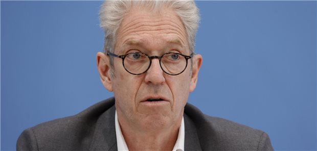 KBV-Chef Gassen: Die meisten Patienten haben binnen drei Tagen einen Termin „Die Kirche bitte im Dorf lassen“: KBV-Chef Dr. Andreas Gassen zur erneut aufgeflammten Wartezeiten-Diskussion.