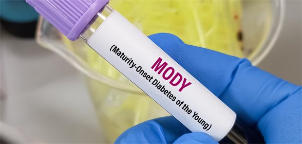 Der Fall eines Patienten mit MODY-Diabetes nach längerer Remission Blutröhrchen mit Aufschrift "MODY"