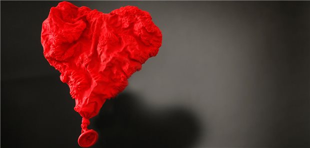 Leitsymptom Dyspnoe: So geht’s rasch zur richtigen Diagnose Ein verschrumpelter roter Luftballon mit ganz wenig Luft.