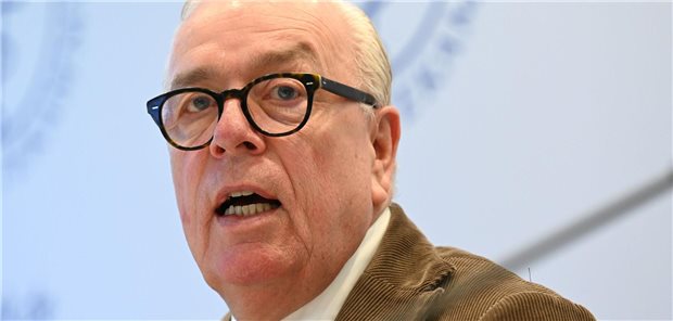 BÄK-Chef Reinhardt: Der Finanzminister darf sich nicht wegducken Bundesärztekammer-Präsident Dr. Klaus Reinhardt auf einer Pressekonferenz.