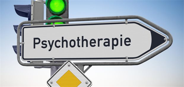 Landessozialgericht legt Kürzung der Psychotherapie-Honorare auf Eis Schild