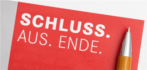 KV Hamburg schließt pädiatrische Eigeneinrichtung Zettel mit der Aufschrift: "Schluss. Aus. Ende."