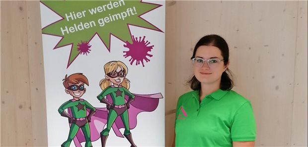 In Sachsen sind Schülerinnen und Schüler, die sich gegen HPV impfen lassen, „Helden“.