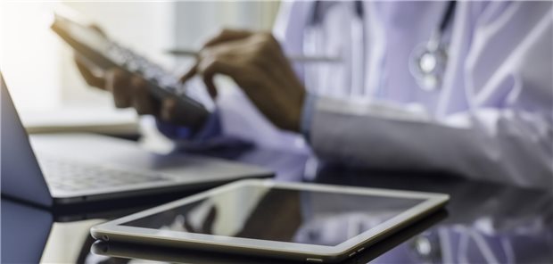 Landessozialgericht schützt Arztgruppen mit gesonderten Honorartöpfen In bestimmente Fällen muss die KV bei der Bildung eines Honorartopfs korrigierend eingreifen.