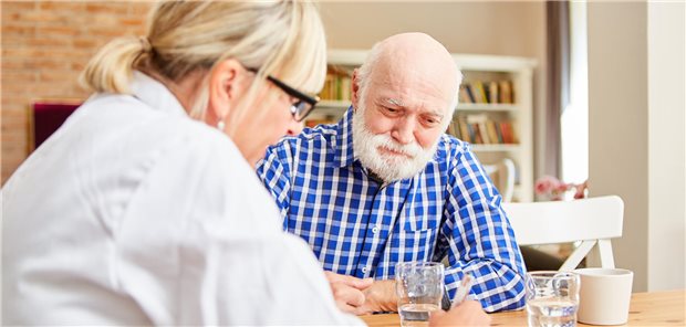 Delegation von Hausbesuchen bei immobilen Diabetes-Patienten hat Hürden Können VERAH und NäPA die Hausbesuche bei eingeschränkten Diabetes-Patienten übernehmen?