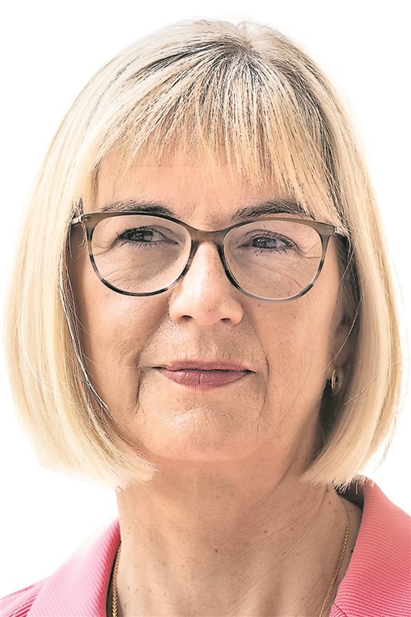 Warum die Ärzteschaft das Spargesetz in die Nachdenkschleife schicken will MB-Chefin und Ärztin Dr. Susanne Johna