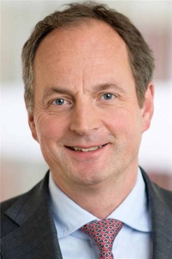 apoBank will sich mehr aufs Kerngeschäft konzentrieren Matthias Schellenberg, Vorstandschef der apoBank, will die Standesbank stärker auf ihre Rolle als Bank akademischer Heilberufe fokussieren.