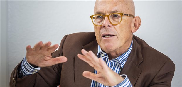 Arbeitgeberverband: Nina Warken muss Verschiebung der Pflegereform für Kurskorrektur nutzen Thomas Greiner (Präsident Arbeitgeberverband Pflege) in einem Interview.