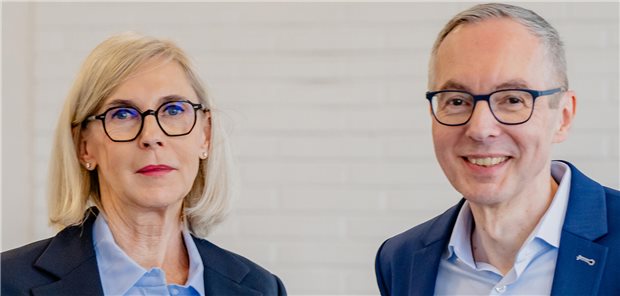 Neuer Vorstand der Deutschen Krebshilfe: Dr. Franz Kohlhuber und Karin Germann