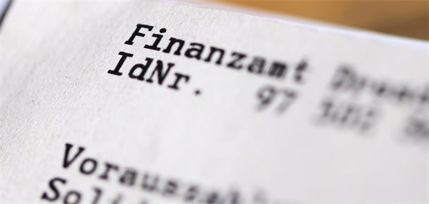 Persönliche Identifikationsnummer – bald auch im Gesundheitswesen Nicht nur beim Steuerbescheid entscheidend, sondern künftig auch eine wichtige Größe im Gesundheitswesen: die persönliche Identifikationsnummer.