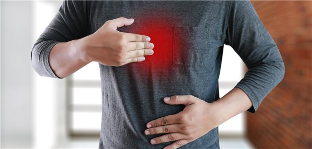 Refluxkrankheit: Was jenseits von Protonenpumpeninhibitoren helfen kann Symbolhaftes Bild einer gastroösophagealen Refluskrankheit