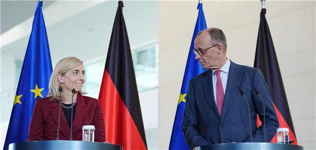 Kanzler-Lob für „historisches“ Sparpaket – Schaden-Anamnese bei Verbänden Bundesgesundheitsministerin Nina Warken und Bundeskanzler Friedrich Merz bei einer Pressekonferenz.