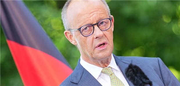 „Harte Entscheidung“: Kanzler Merz verteidigt das Aus für die Telefon-AU Das Foto zeigt Bundeskanzler Friedrich Merz (CDU).