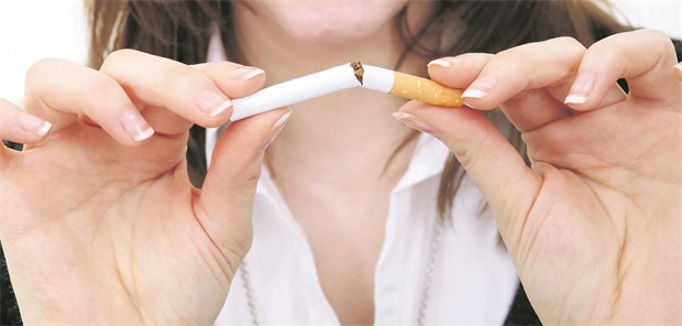 Praxismanagement: Zusätzliches Standbein Tätigkeitsschwerpunkte Tätigkeitsschwerpunkt Tabakentwöhnung? In Praxen kann das zu einem zusätzlichen Standbein ausgebaut werden. Aber Achtung: Teilweise werden diese Leistungen von Krankenkassen bezahlt, zum Beispiel bestimmte Medikamente.