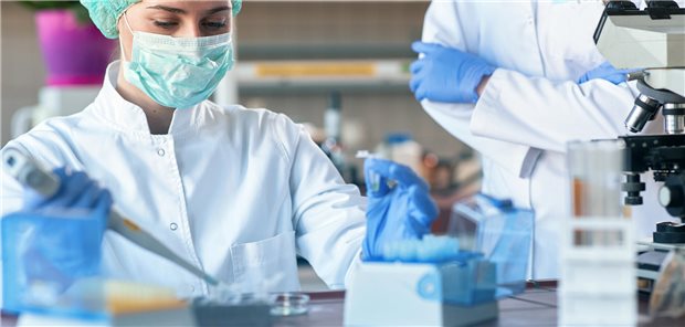 Medizin der Zukunft braucht mehr als Sonntagsreden Forscher im Labor